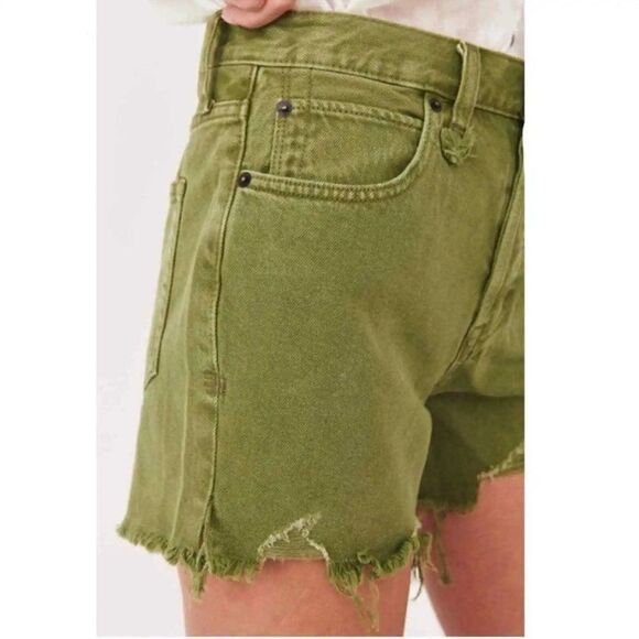 NWT Free People Makai Cut Off Shorts Size 26 Olive Green - Picture 4 of 11